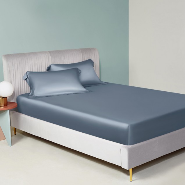 Misty Blue 22 Momme Mulberry Silk Sheet Set Canada Misty Blue 22 Momme Mulberry Silk Sheet Set Canada